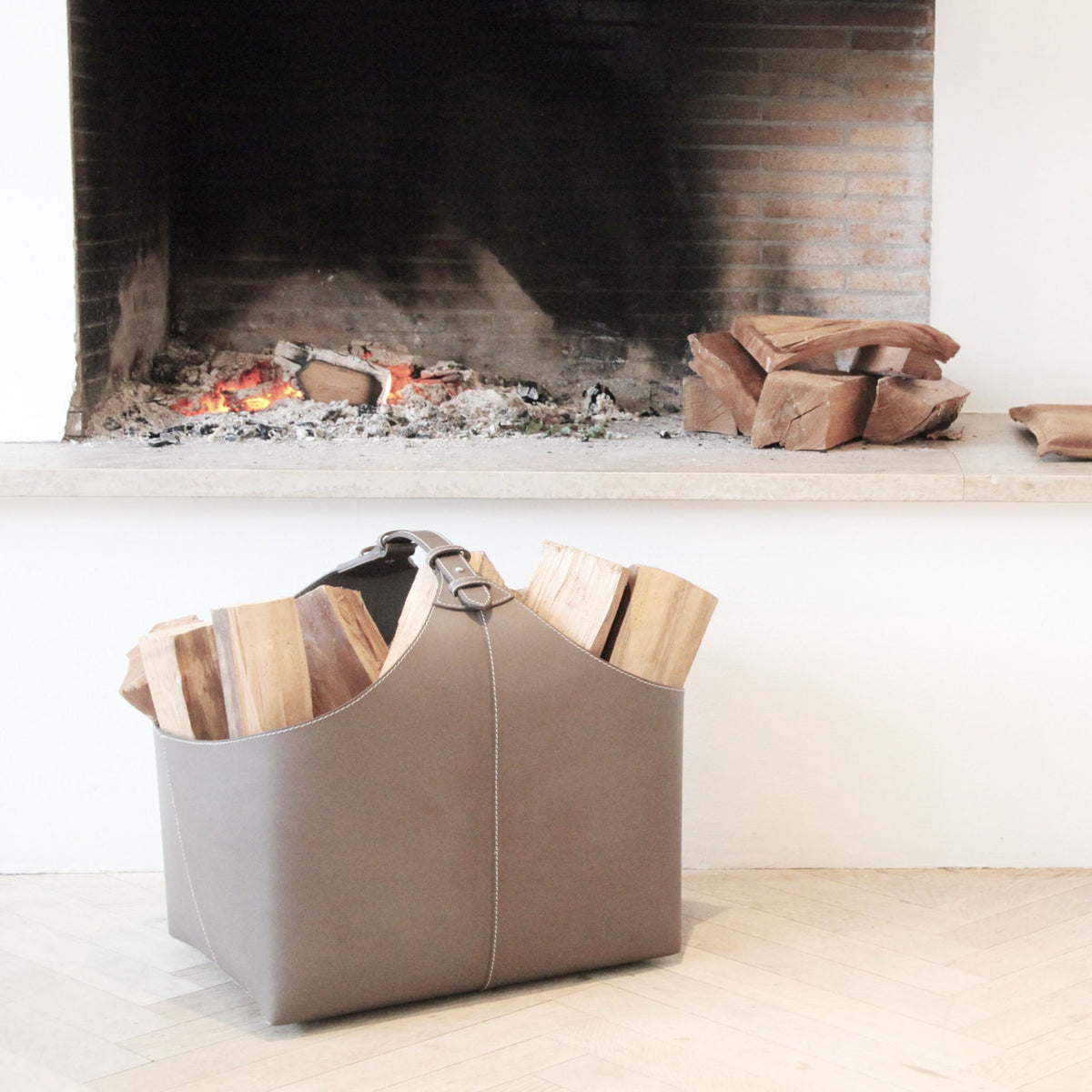 Log Holder – Nordic Living by Biehl