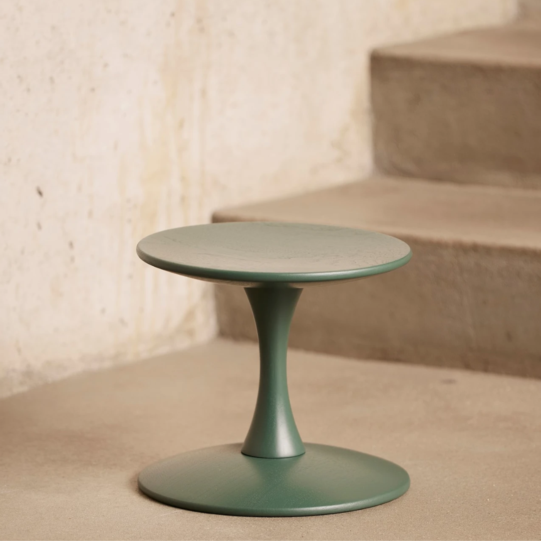 ND Trisse Stool Tables