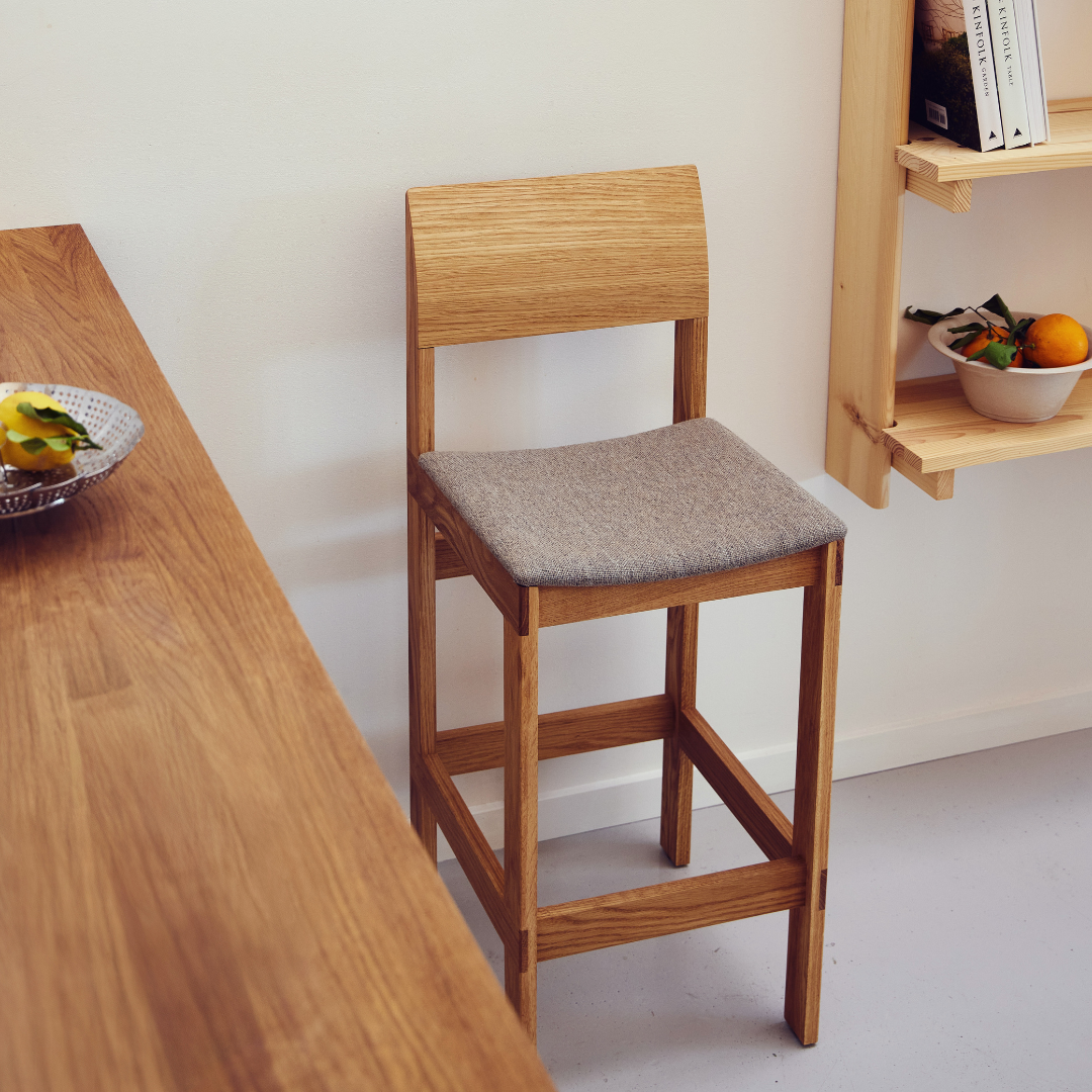 Sonder Bar Chair 65