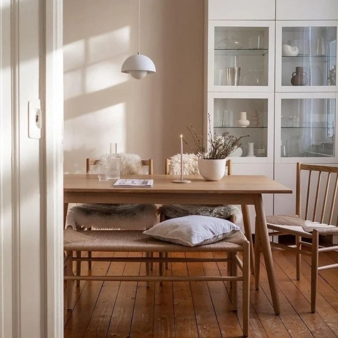 C35B Dining Table