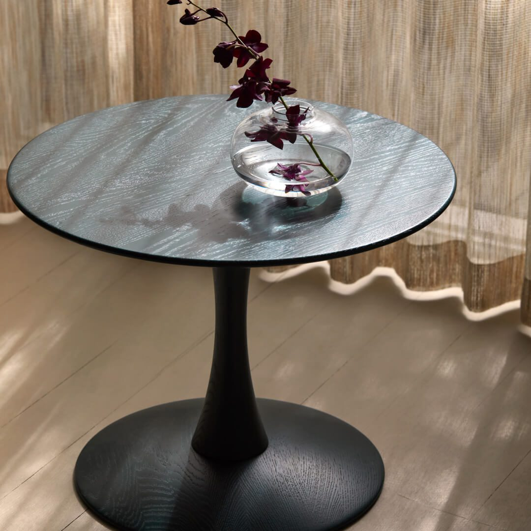 ND Trisse Stool Tables