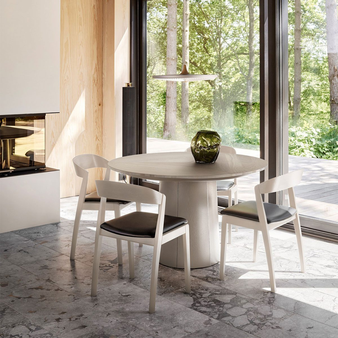 33 Extendable Dining Table