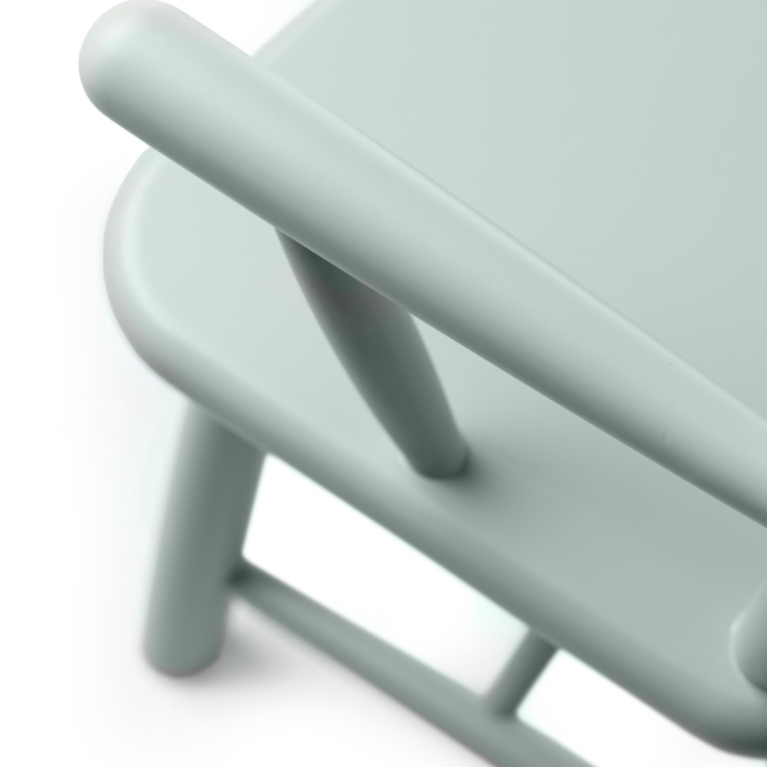 P11 Children's Bench