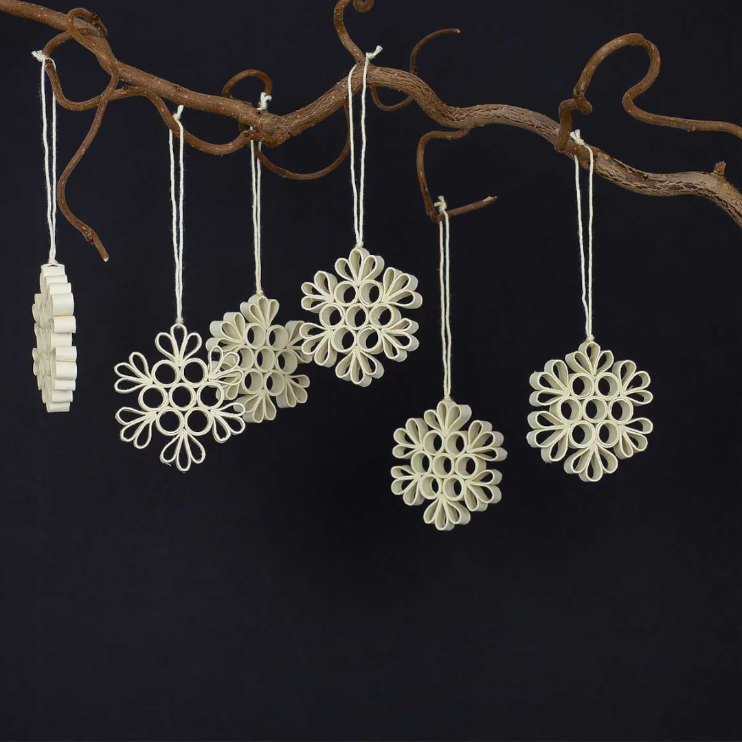 QUILLED Christmas ornament