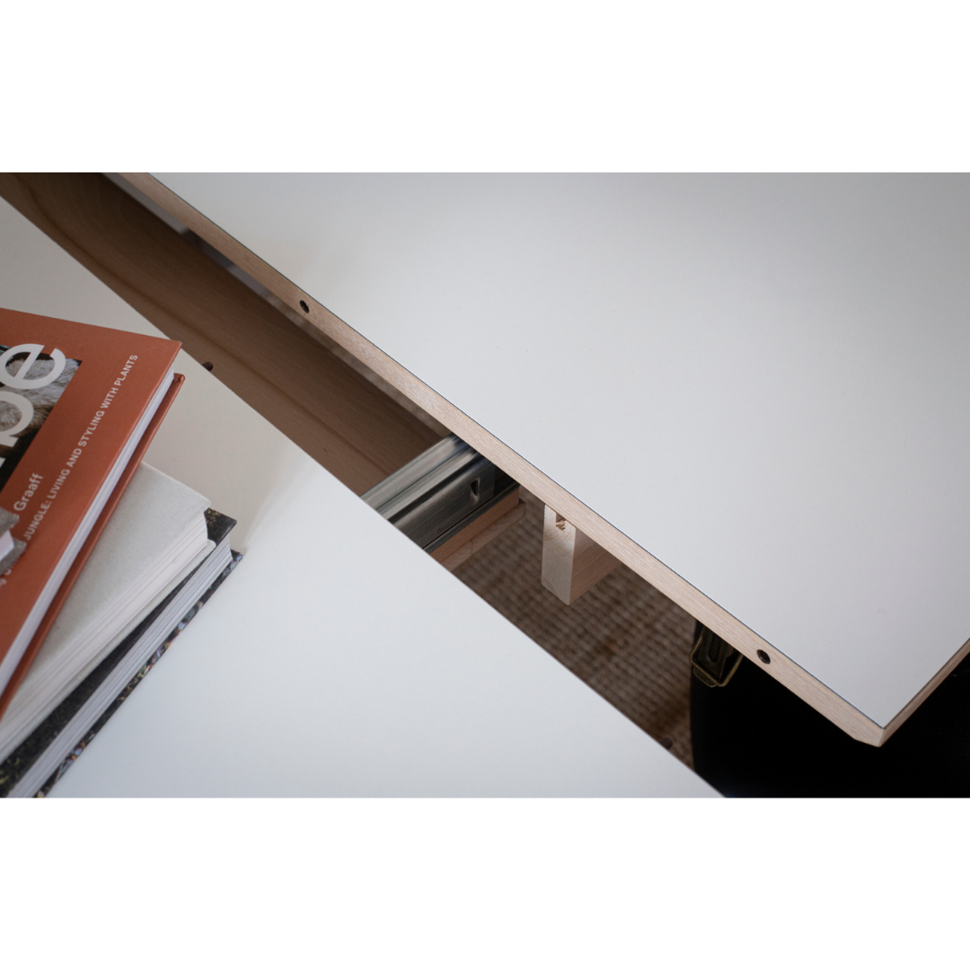 118 Extendable Dining Table