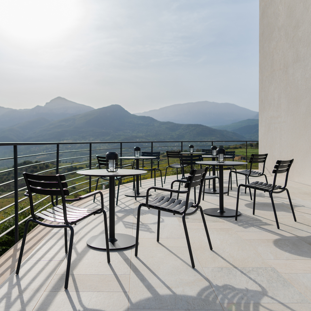 Alua Dining Chair with Armrest