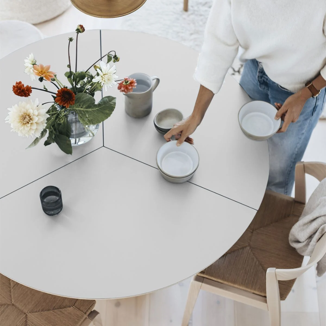 33 Extendable Dining Table