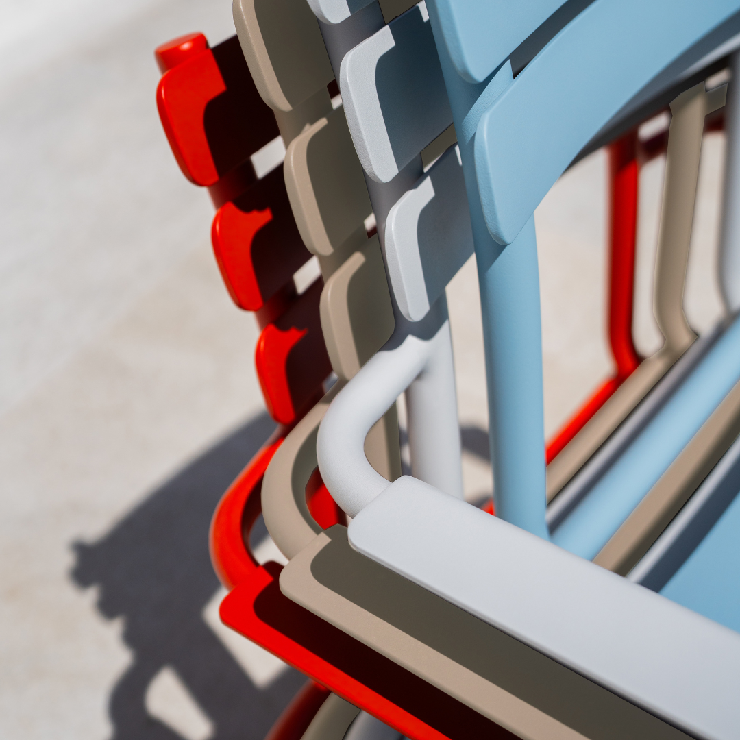 Alua Dining Chair with Armrest