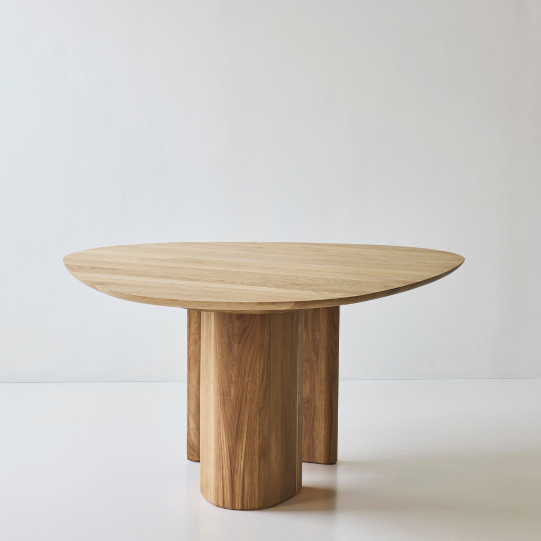 Tangent Table Round