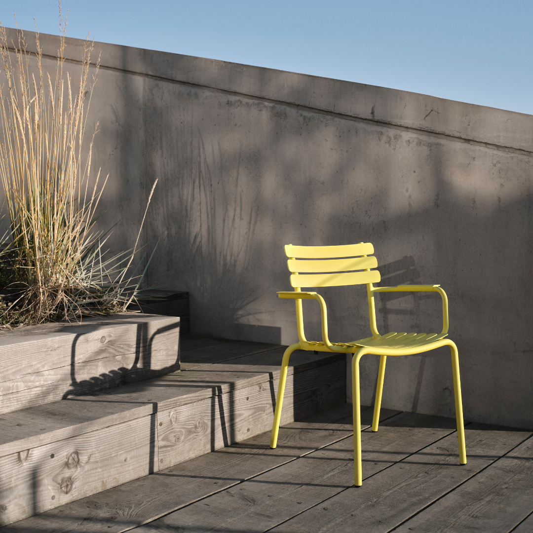 Alua Dining Chair with Armrest