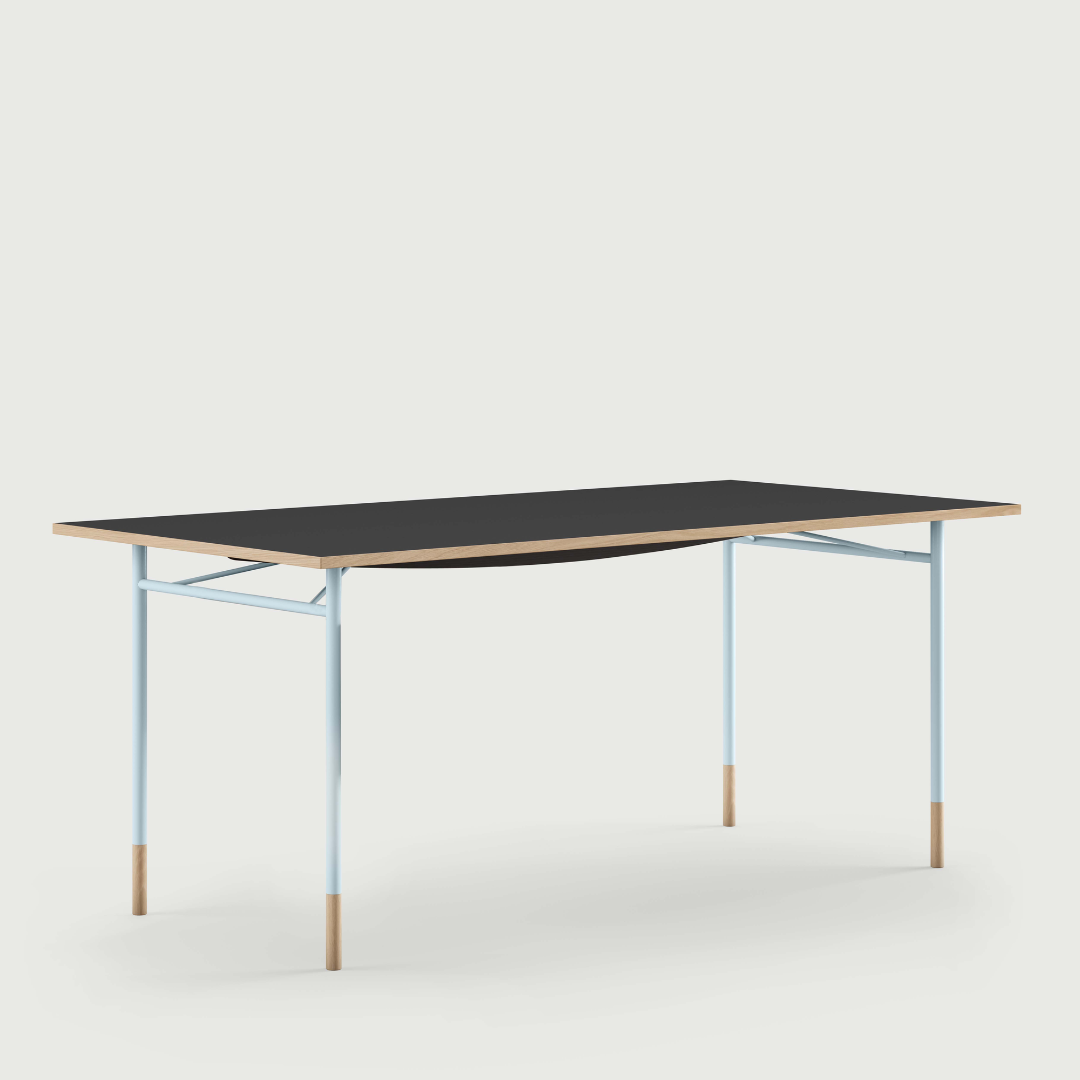The Nyhavn Desk
