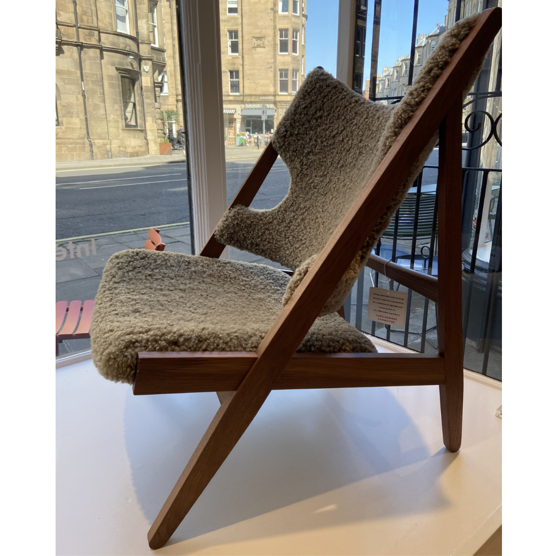 SAVE 40 % - Ex Display Knitting Lounge Chair