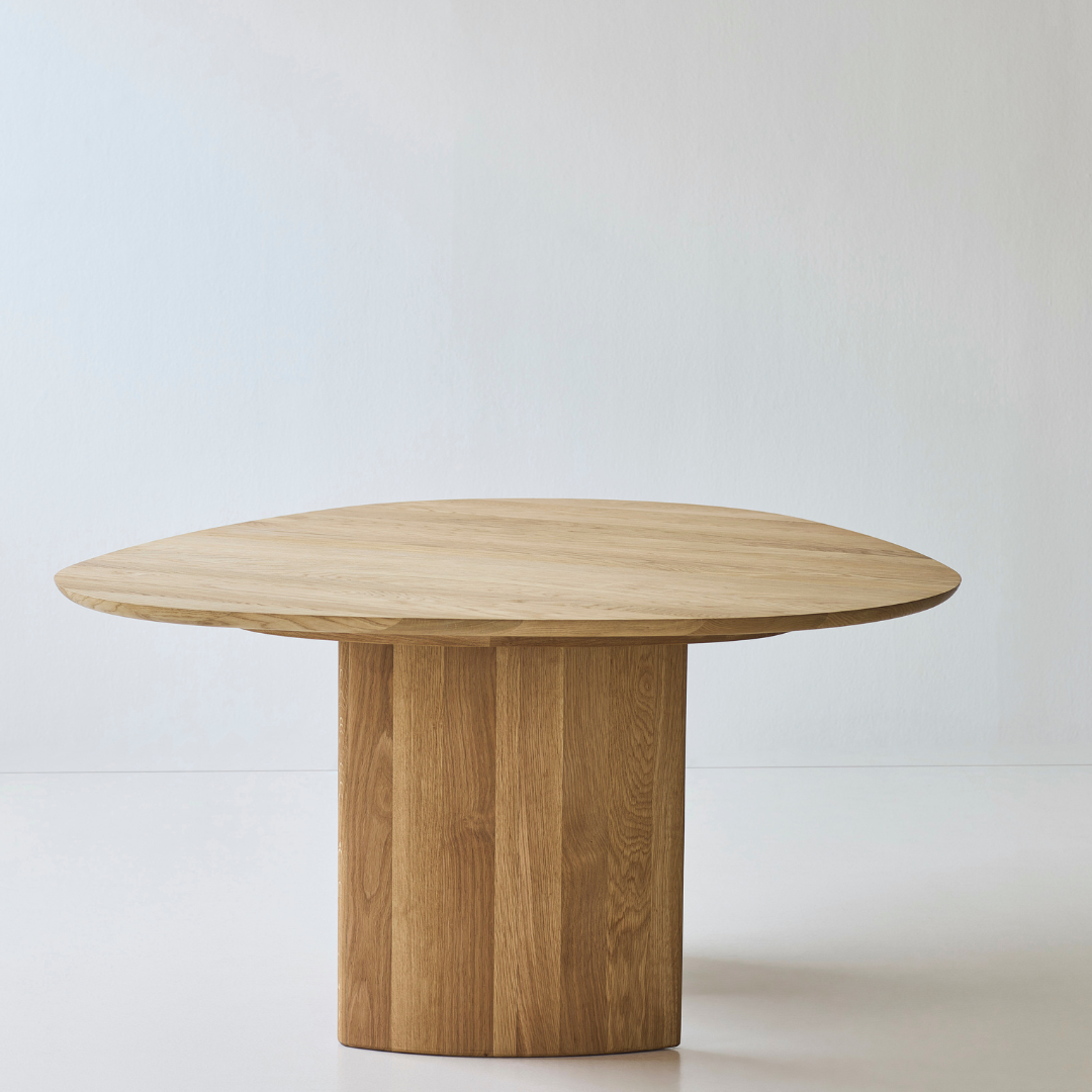 Tangent Table Round