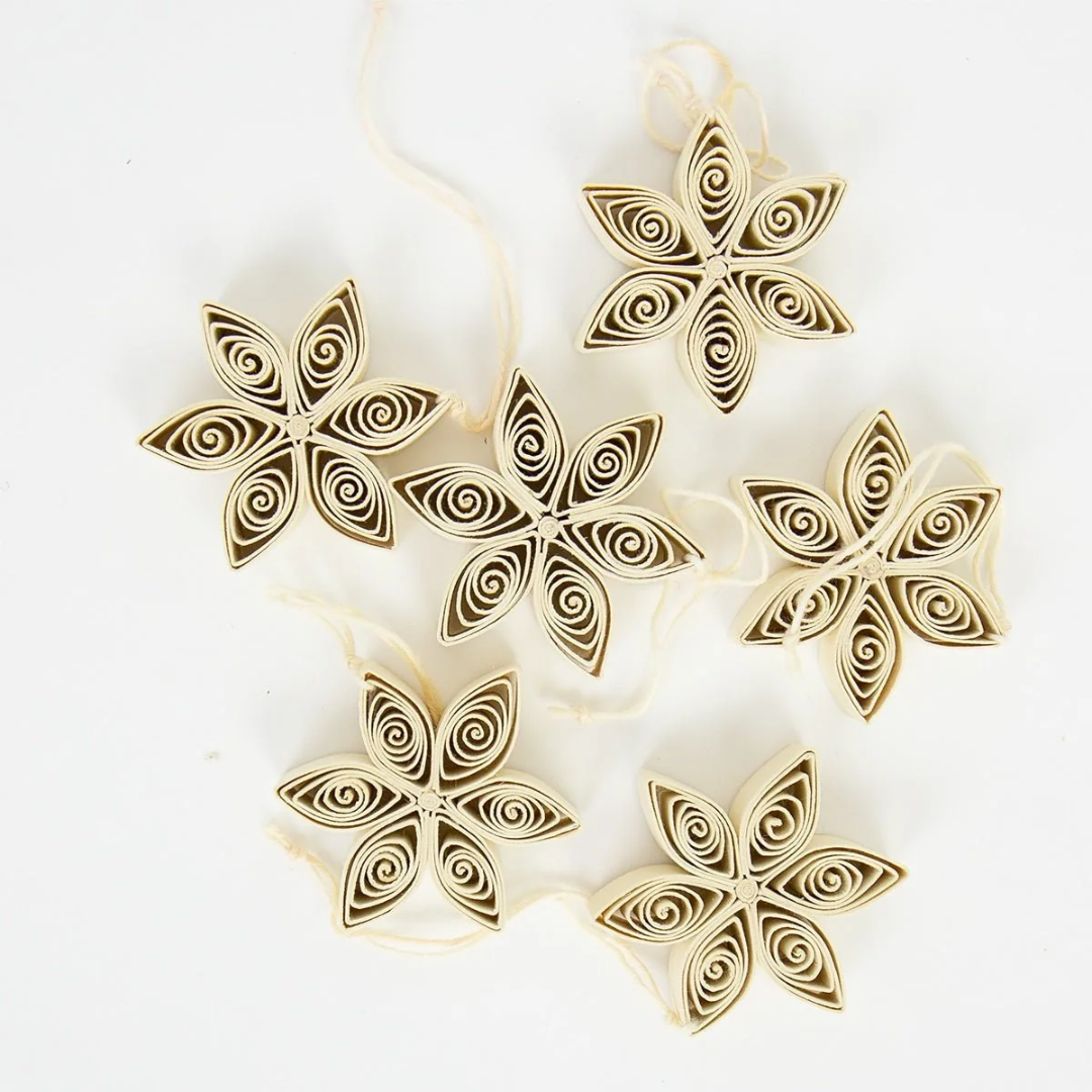 QUILLED Christmas ornament
