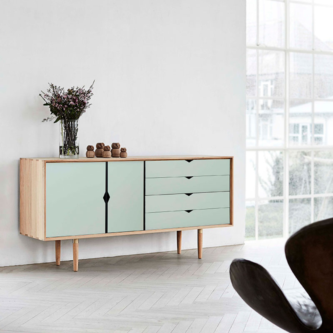 S6 Sideboard