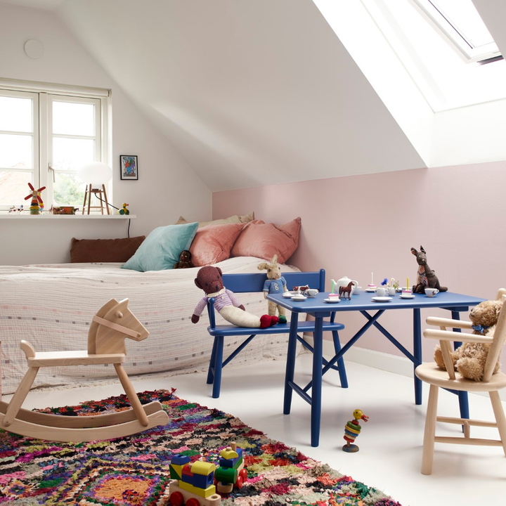 P11 Children's Bench