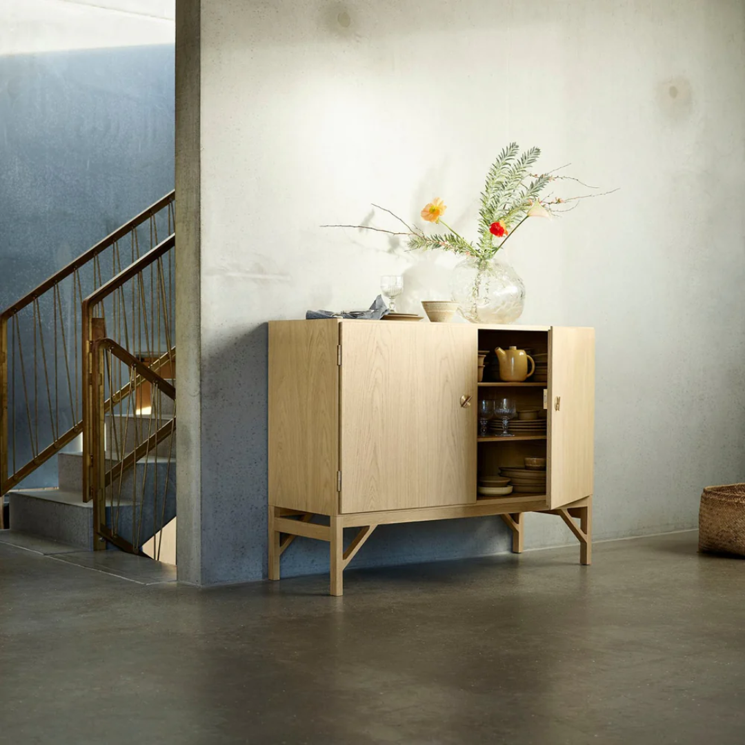 A232 Sideboard