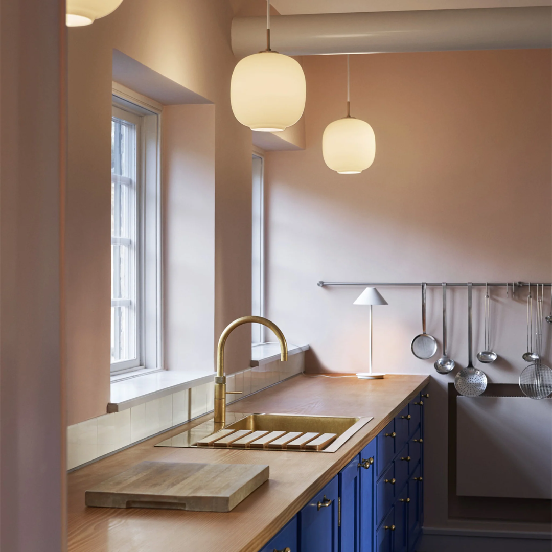 VL 45 Radiohus Pendant - White