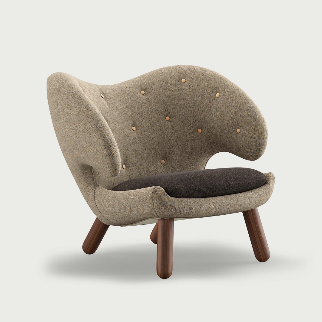 Pelican Chair with Buttons