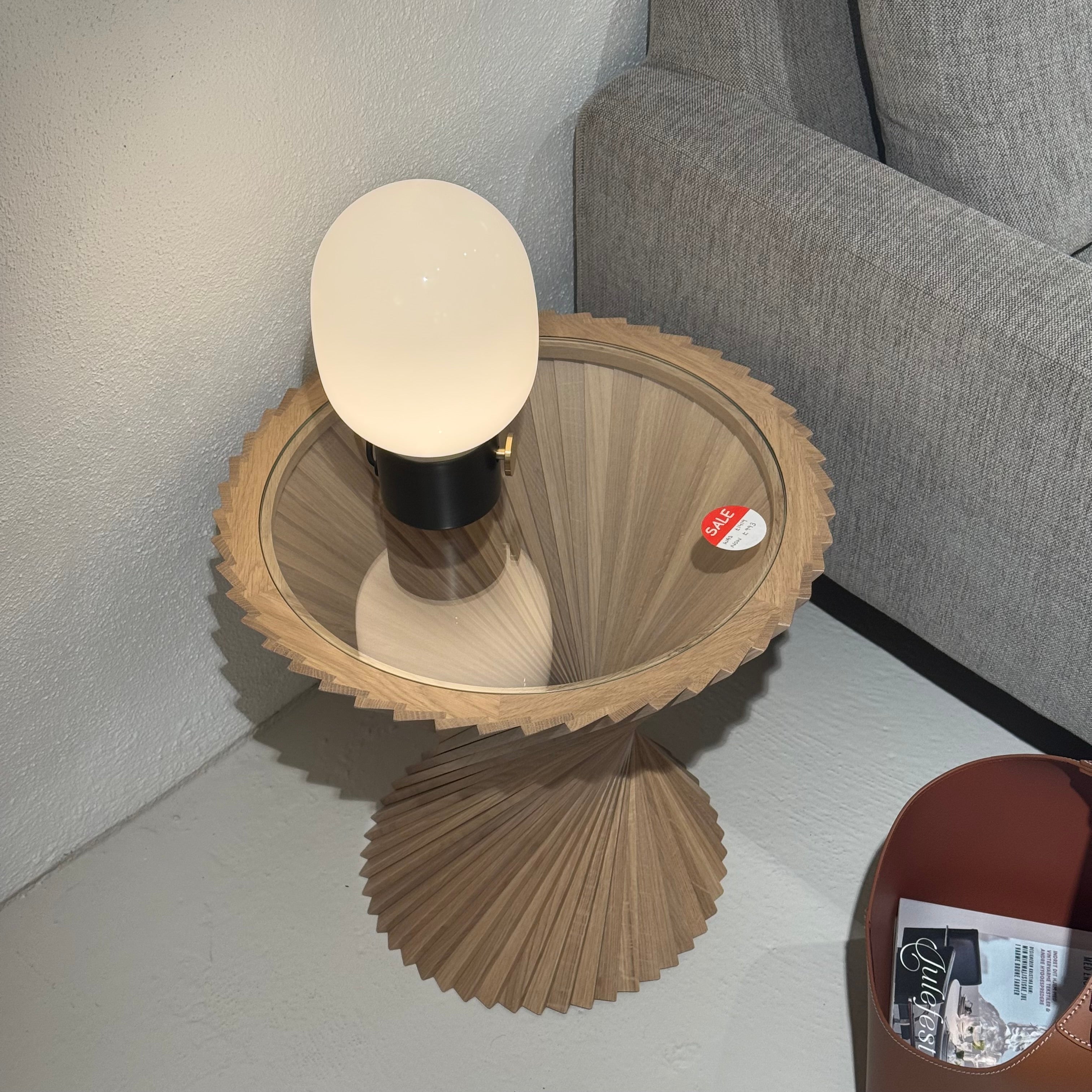 Save 30% - Hyperbel Side Table