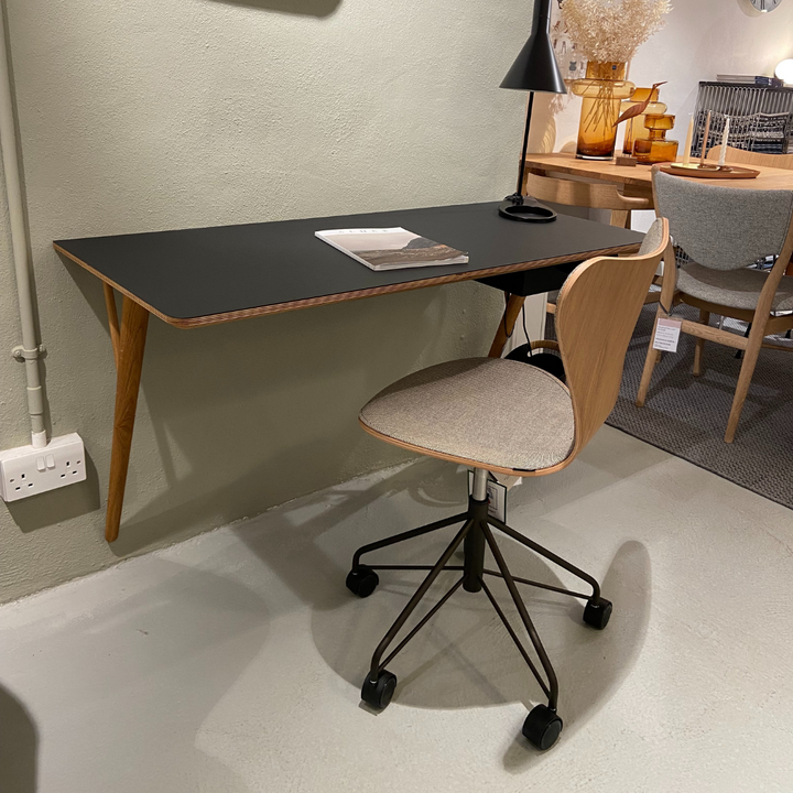 SAVE 20% Ex-Display Stella Desk