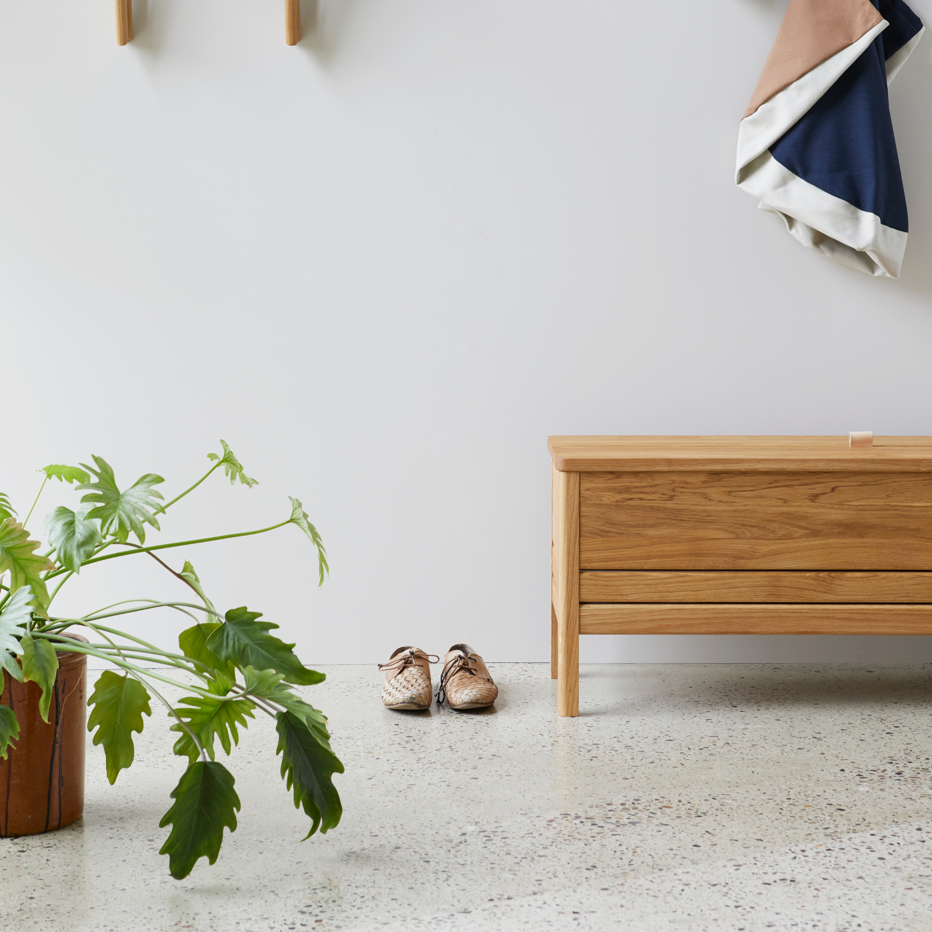 A Line Storage Bench 111