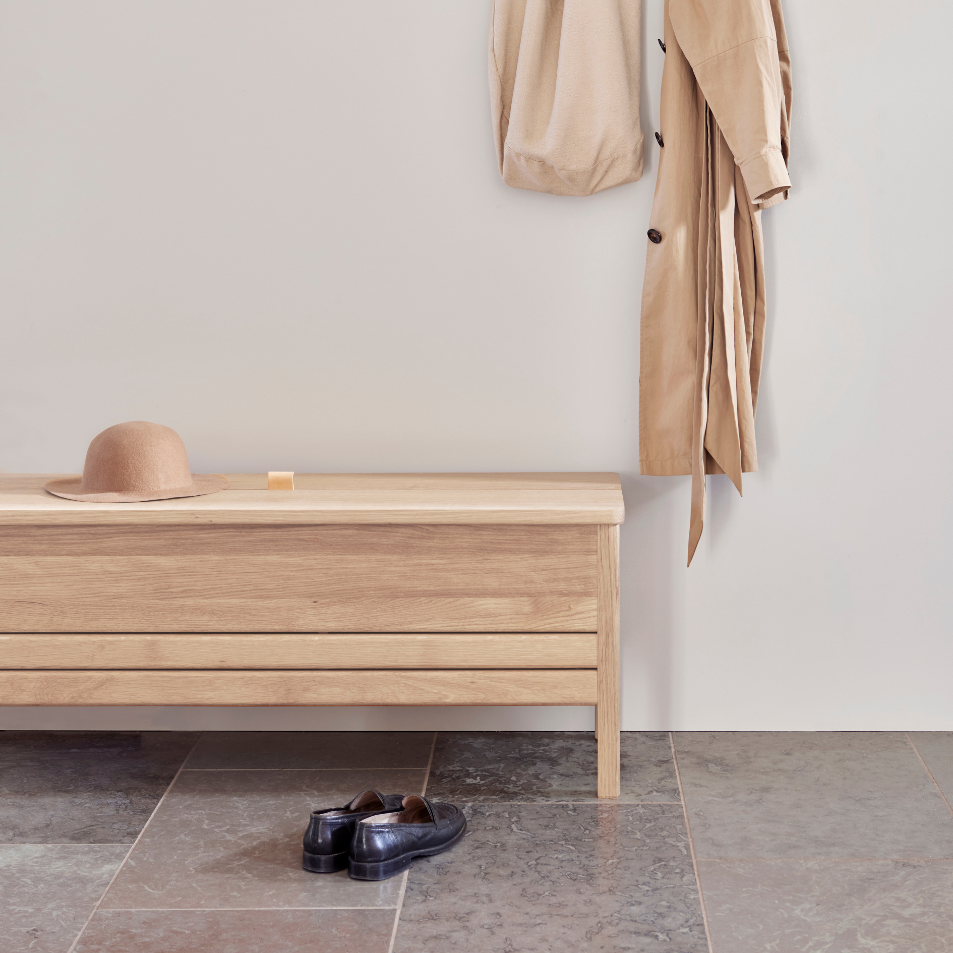 A Line Storage Bench 111