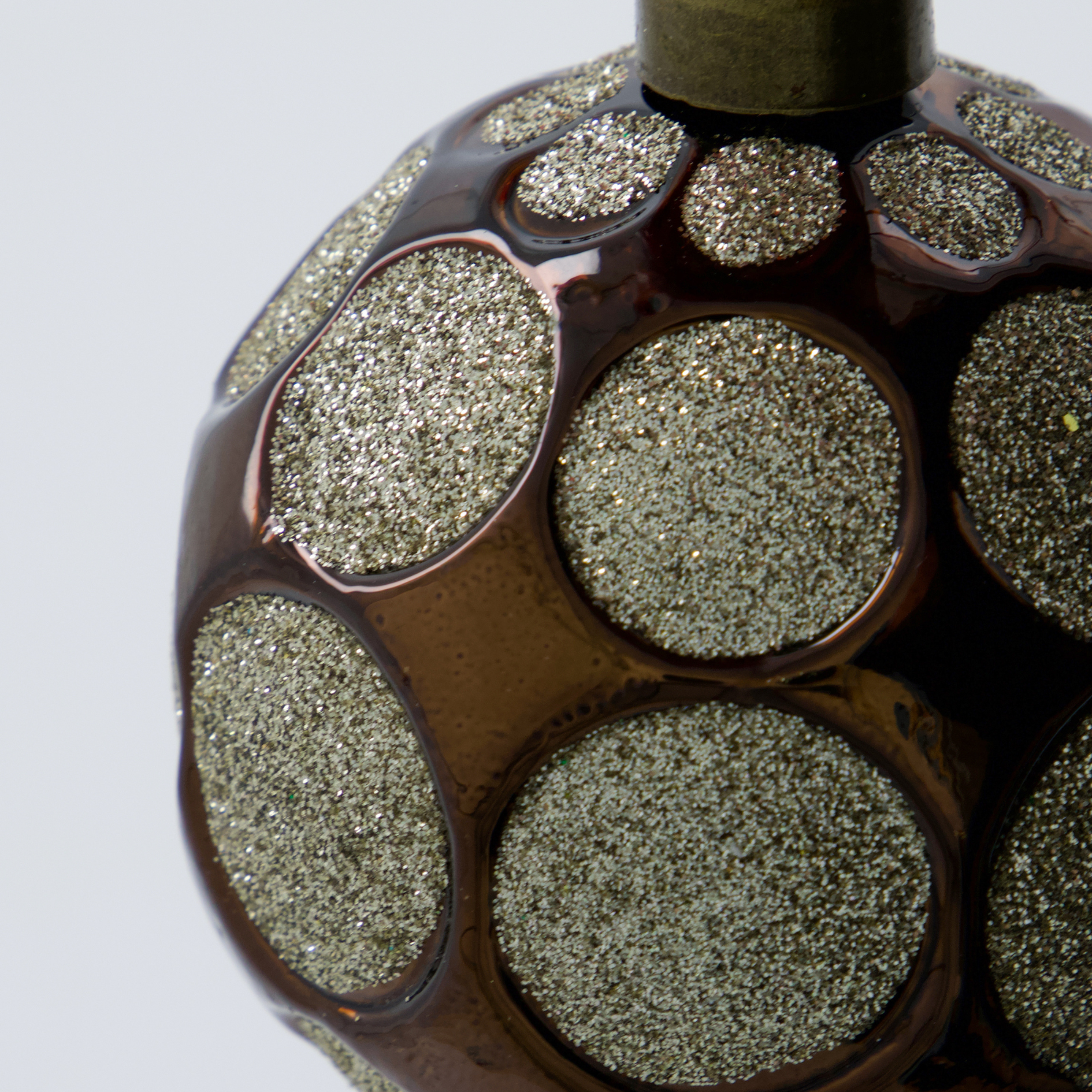 Auro Ornament