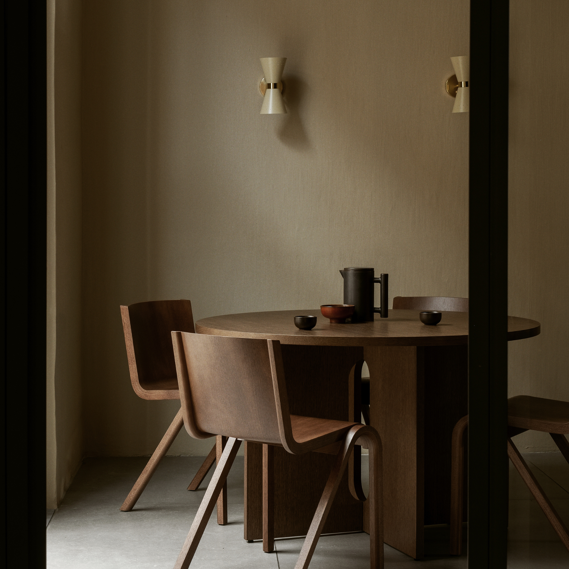 SAVE 20% Collector Wall Lamp