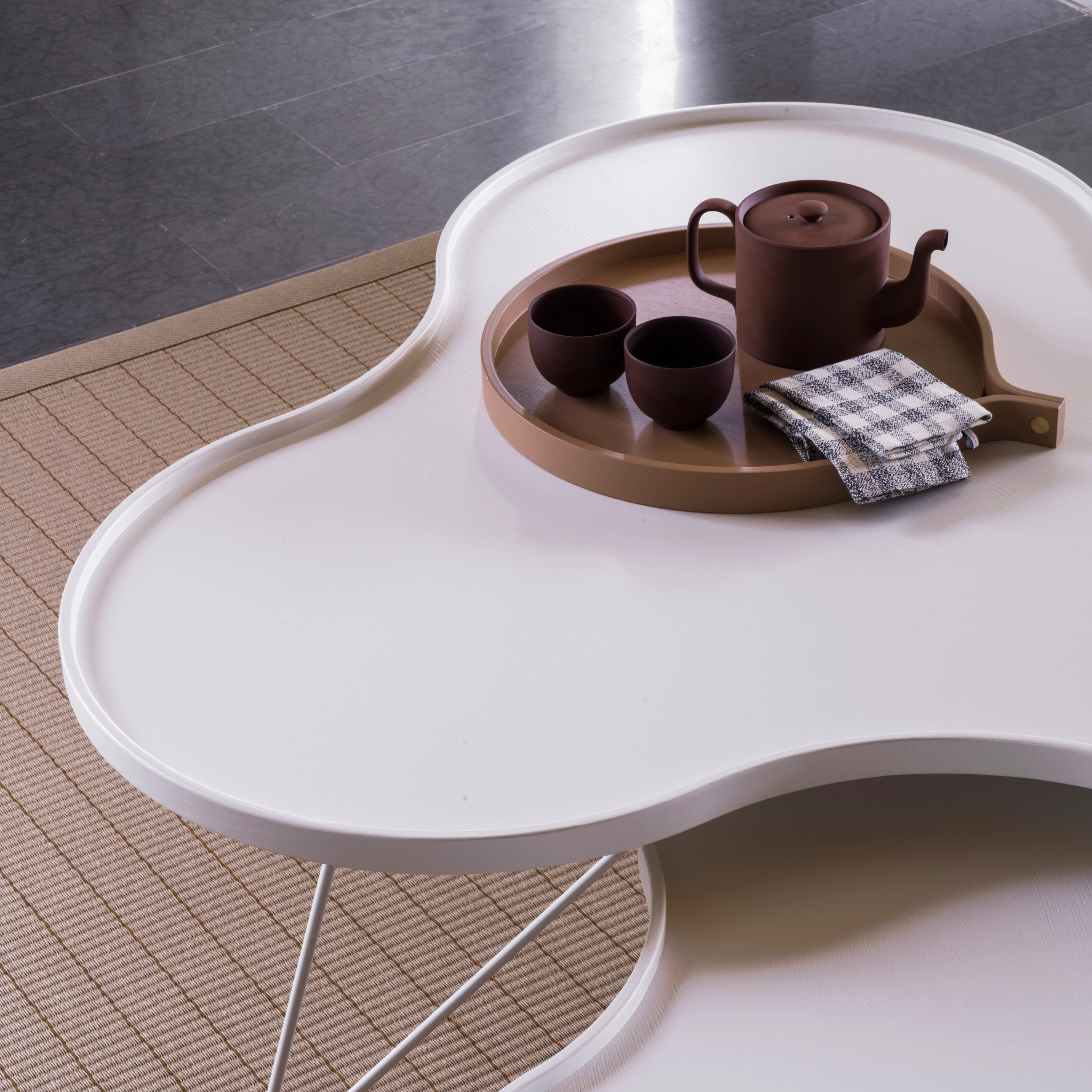 Flower Mono Table – Nordic Living by Biehl
