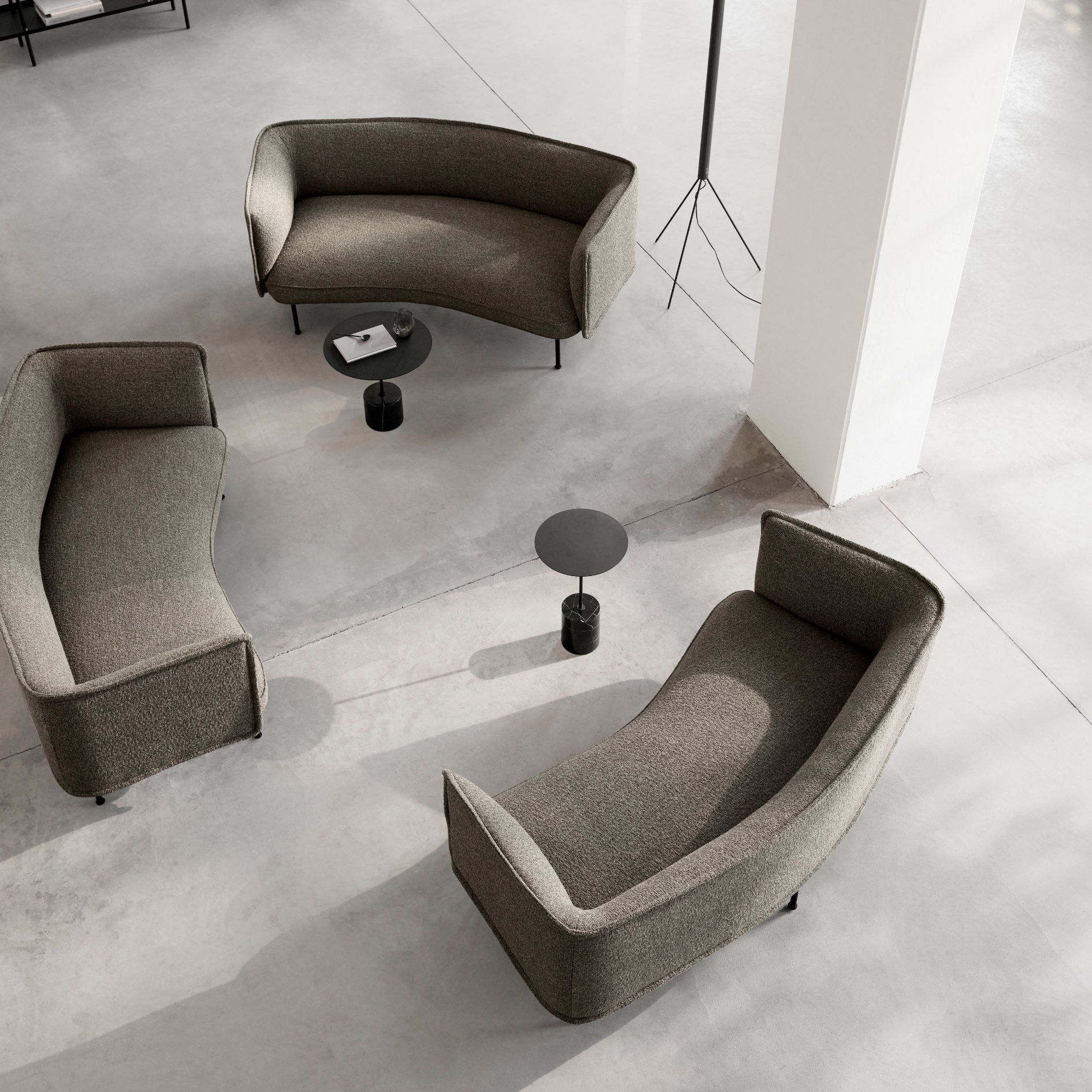 Lilin 2 Seater Sofa Curved