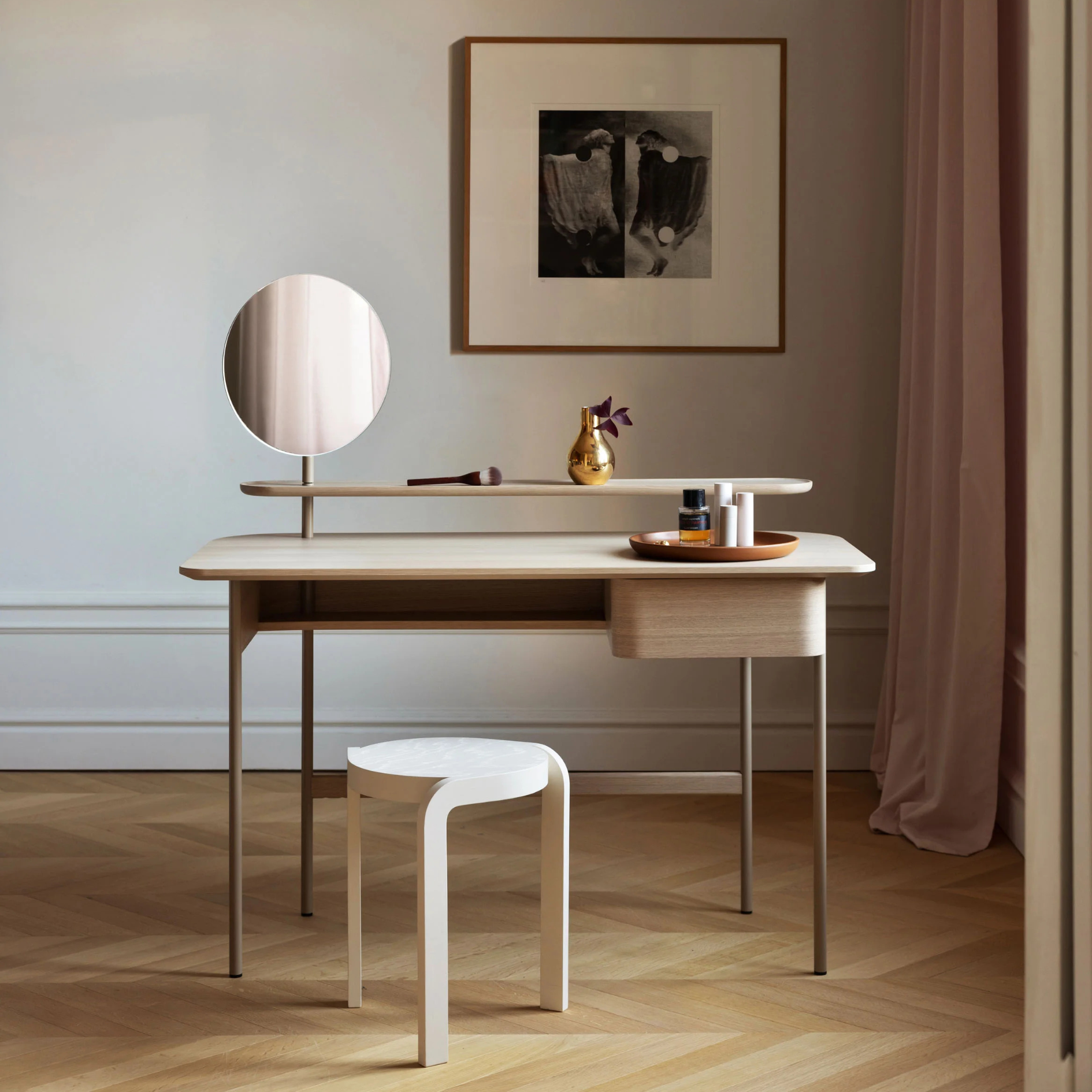 Luna Desk with Drawer