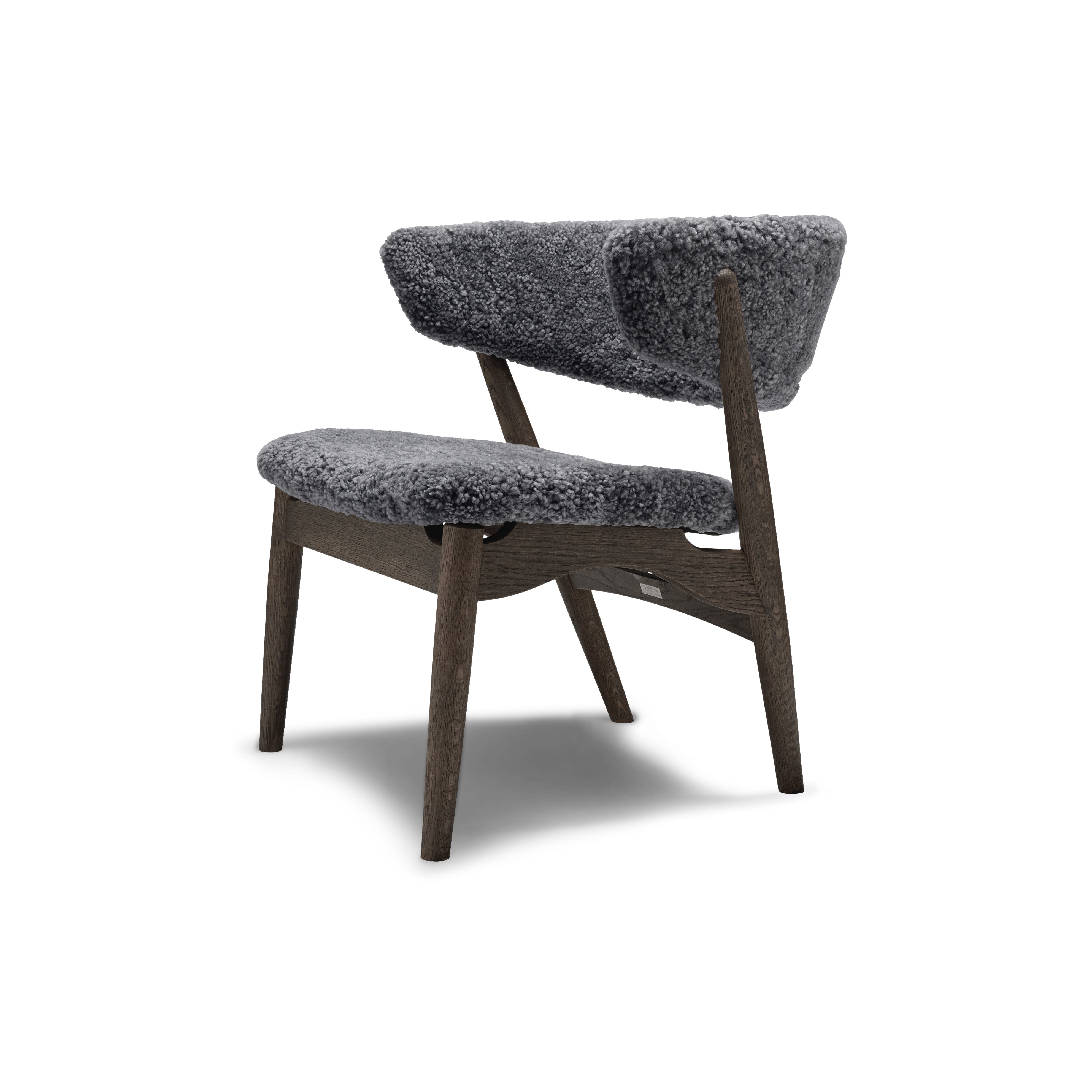 No7 Lounge Chair Sheepskin