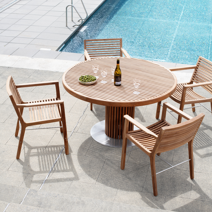 Outdoor Rib Dining Table Round
