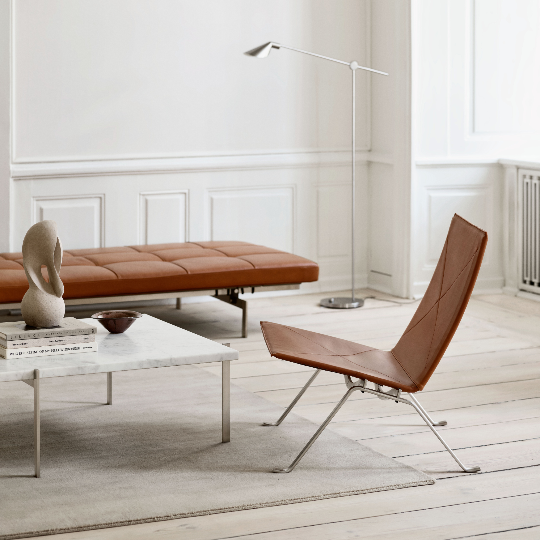 PK22 Lounge Chair by Fritz Hansen - Iconic Scandinavian Design
