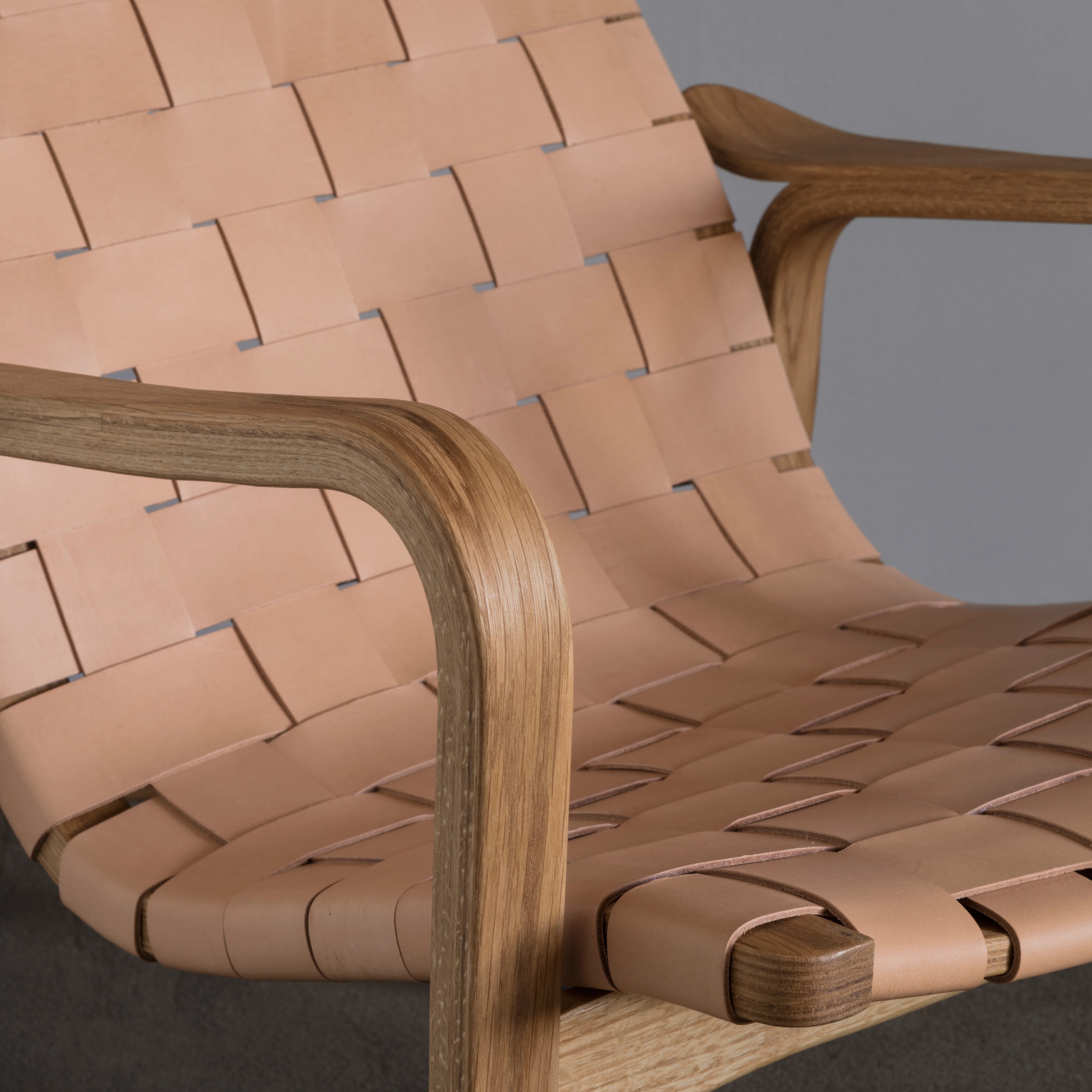 Primo Easy Chair High Back