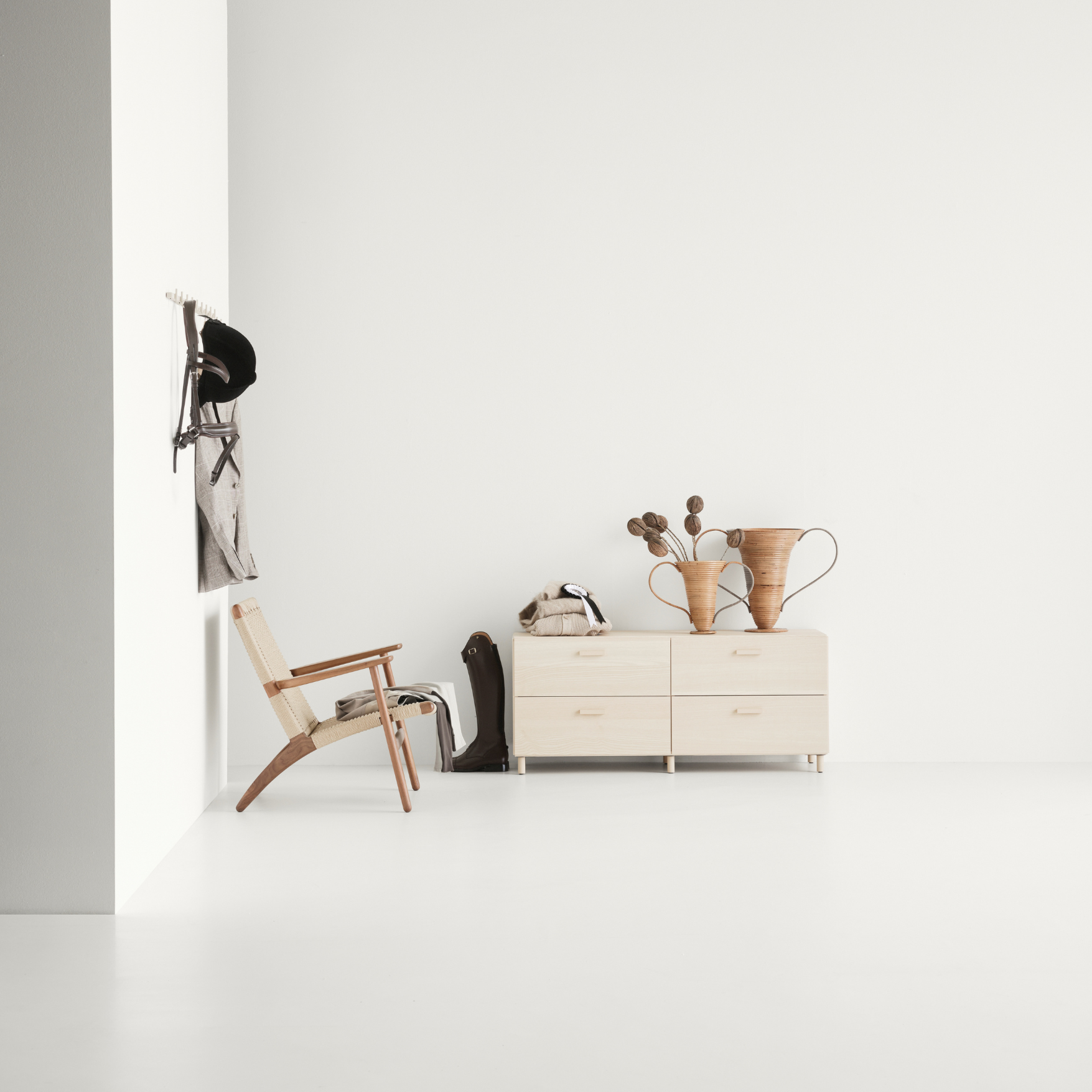 Relief Chest of Drawers Low