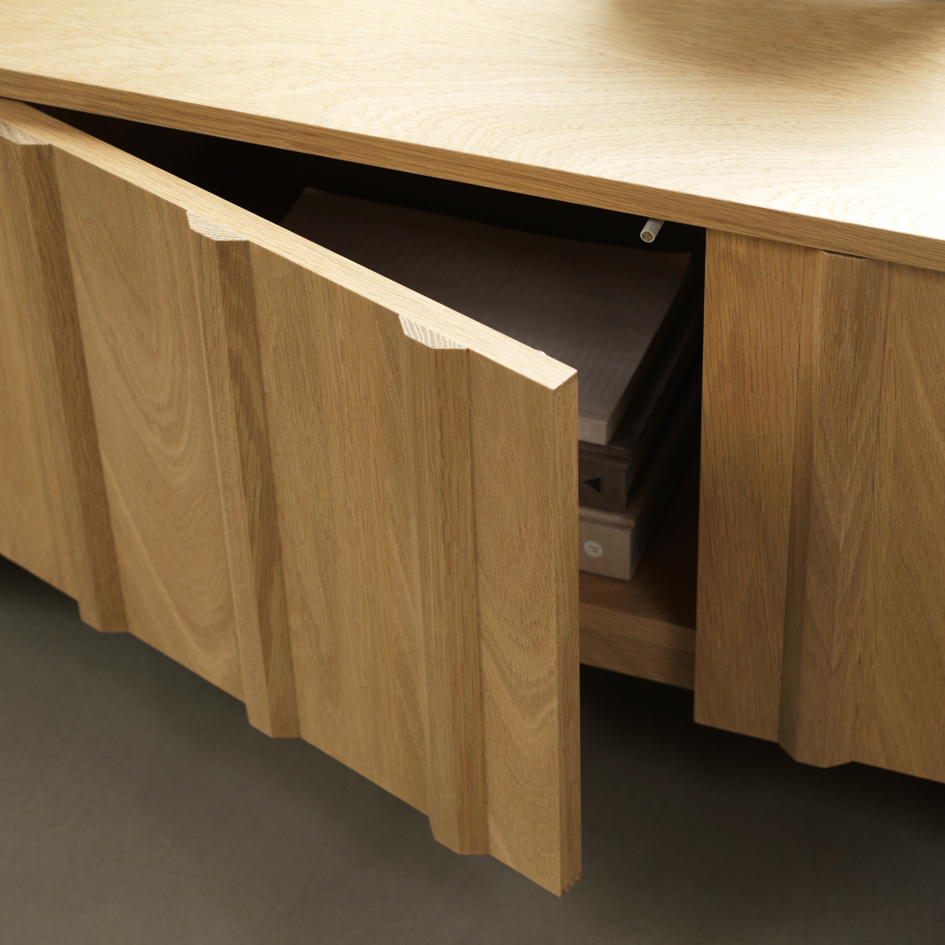 Rib Sideboard