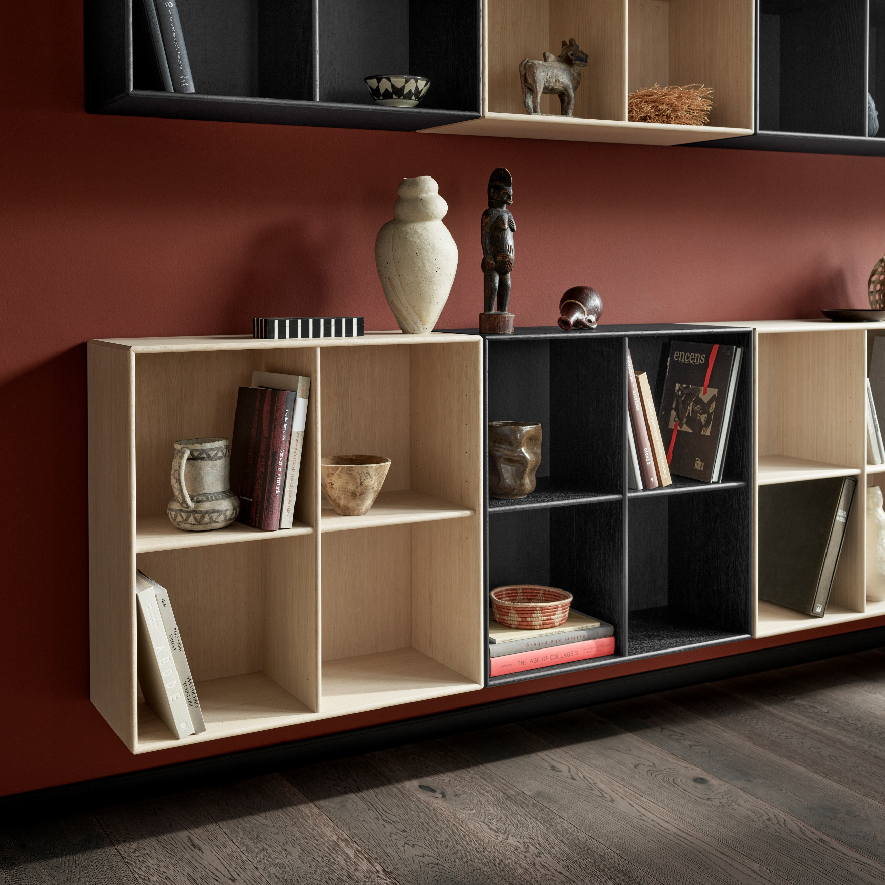 Montana Show Bookcase