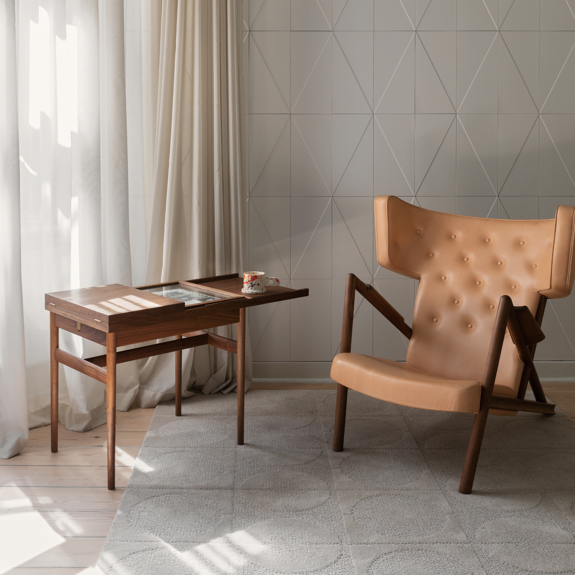 The Art Collector's Table