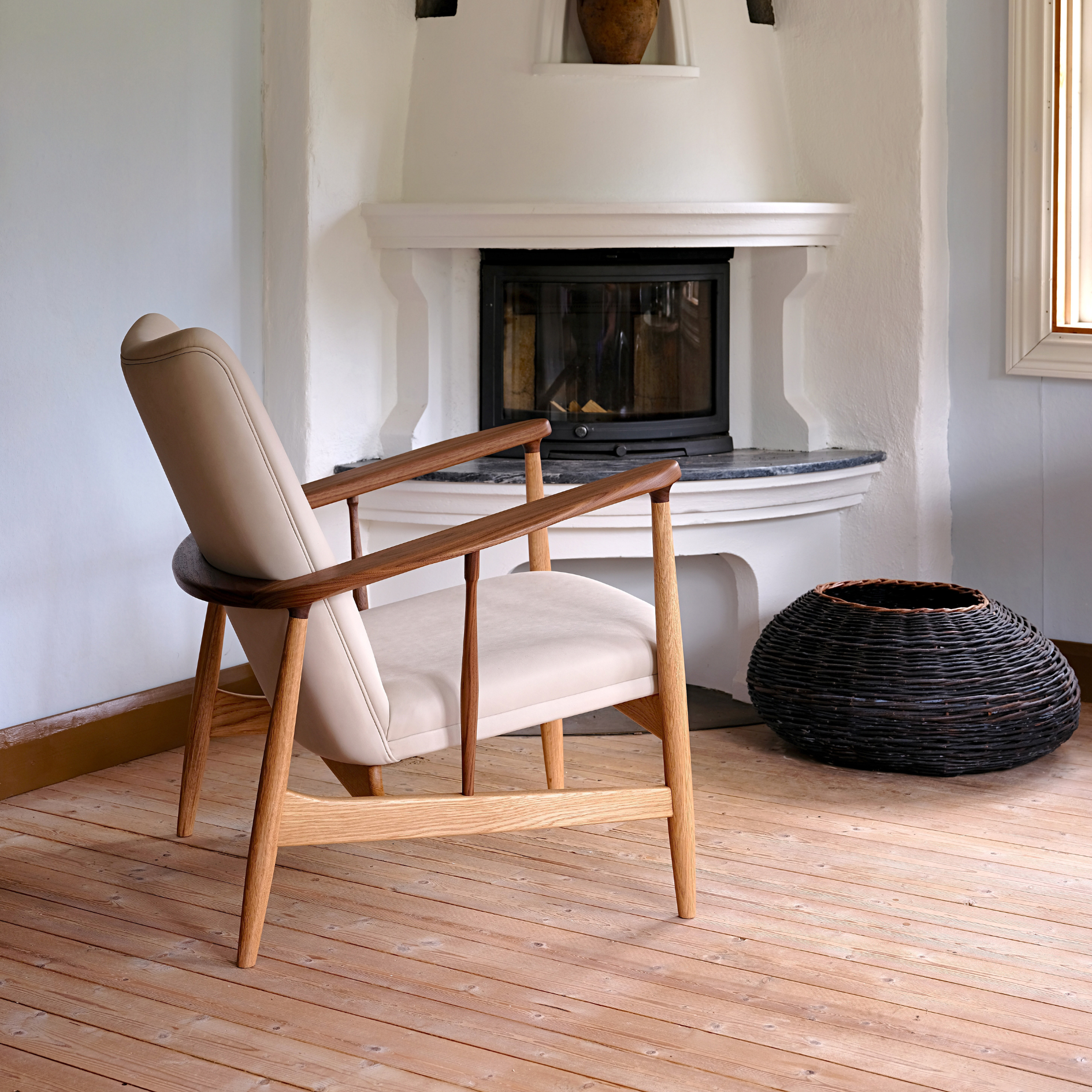 The Kettelhut Chair