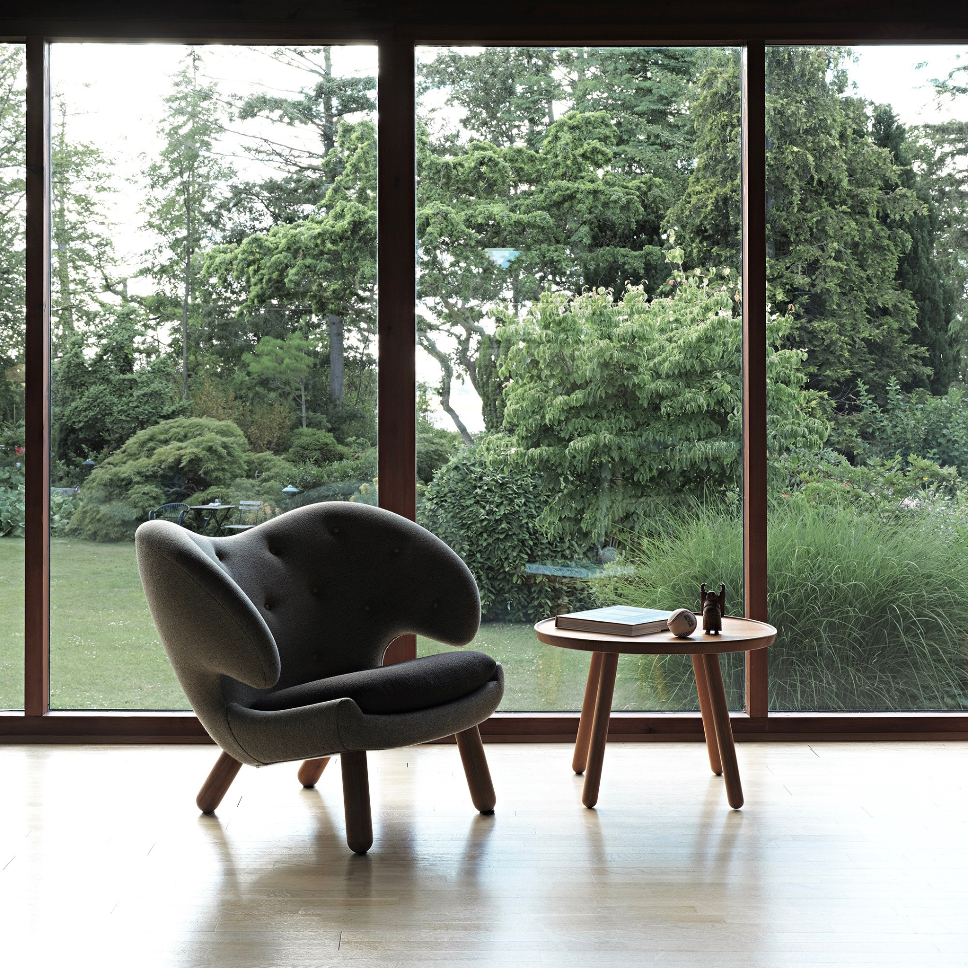 The Pelican Table by House of Finn Juhl - Iconic Danish Design