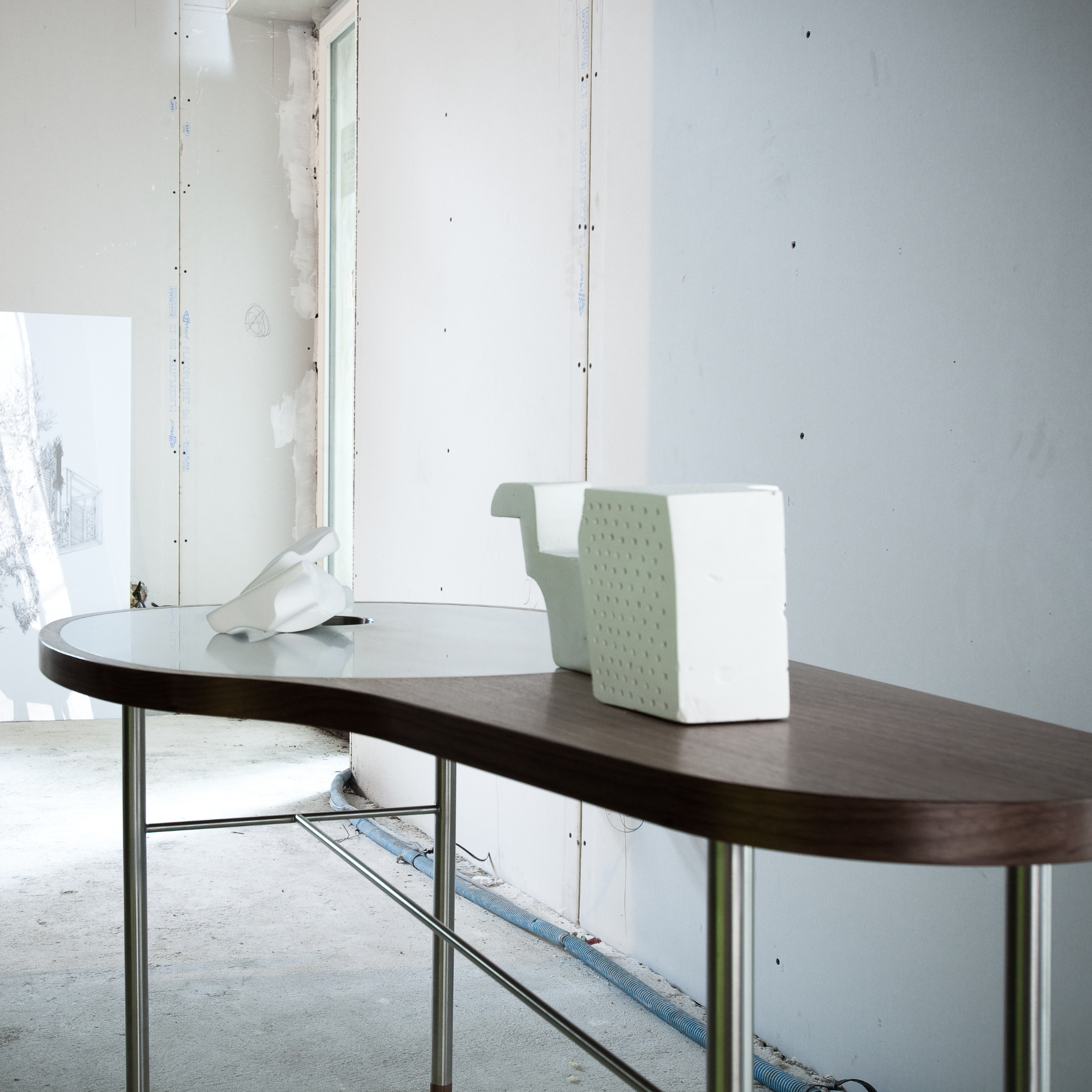 The Ross Coffee Table