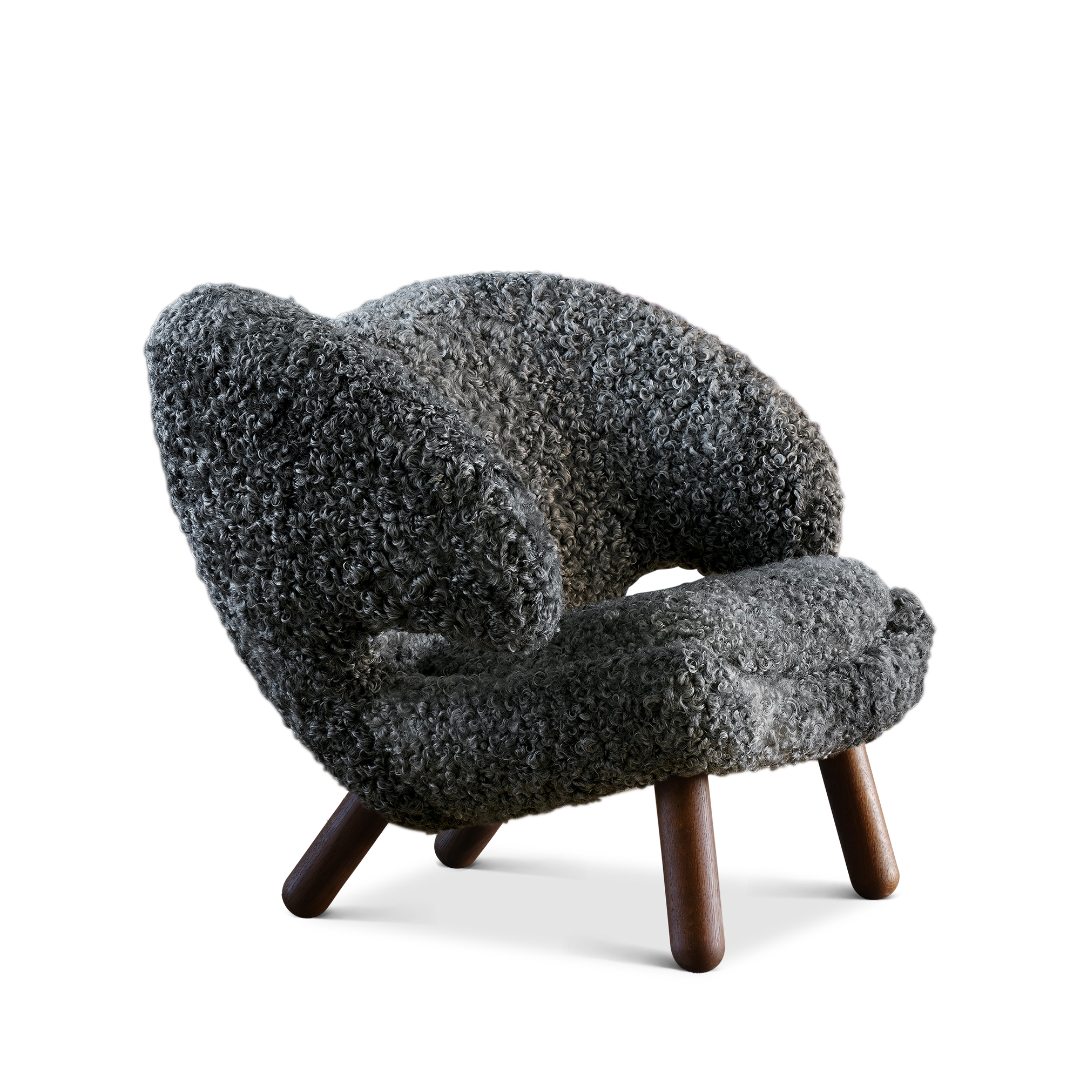 Pelican Chair in Gotland Sheep Skin