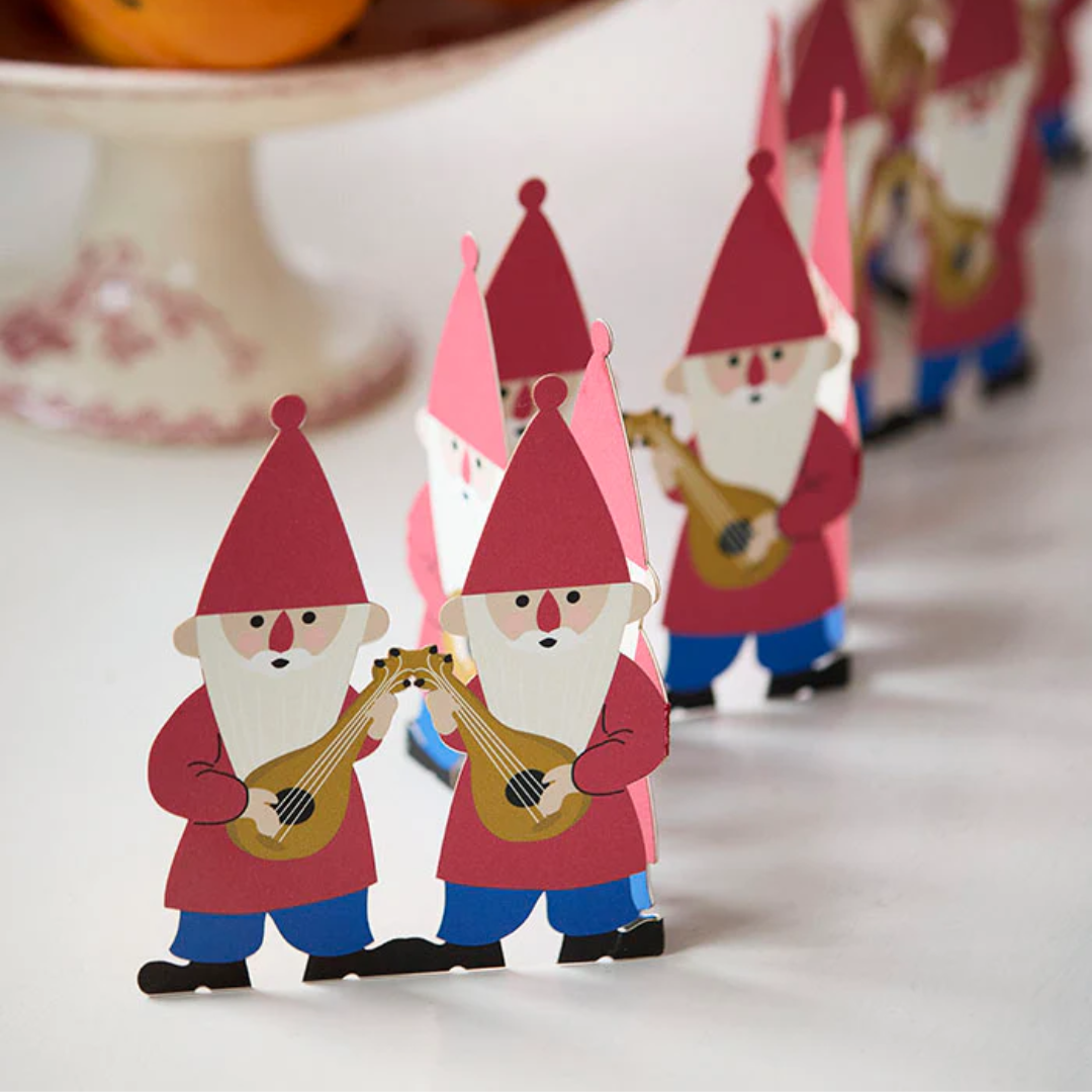 Table Garland Gnomes Red
