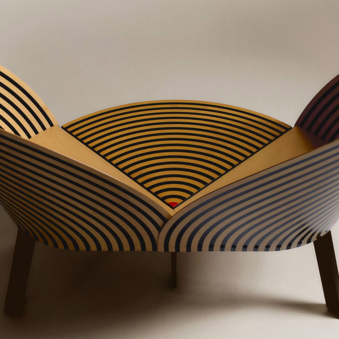 Bench for Two [Table]