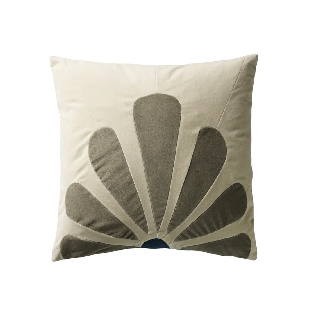 Fleur Cushion