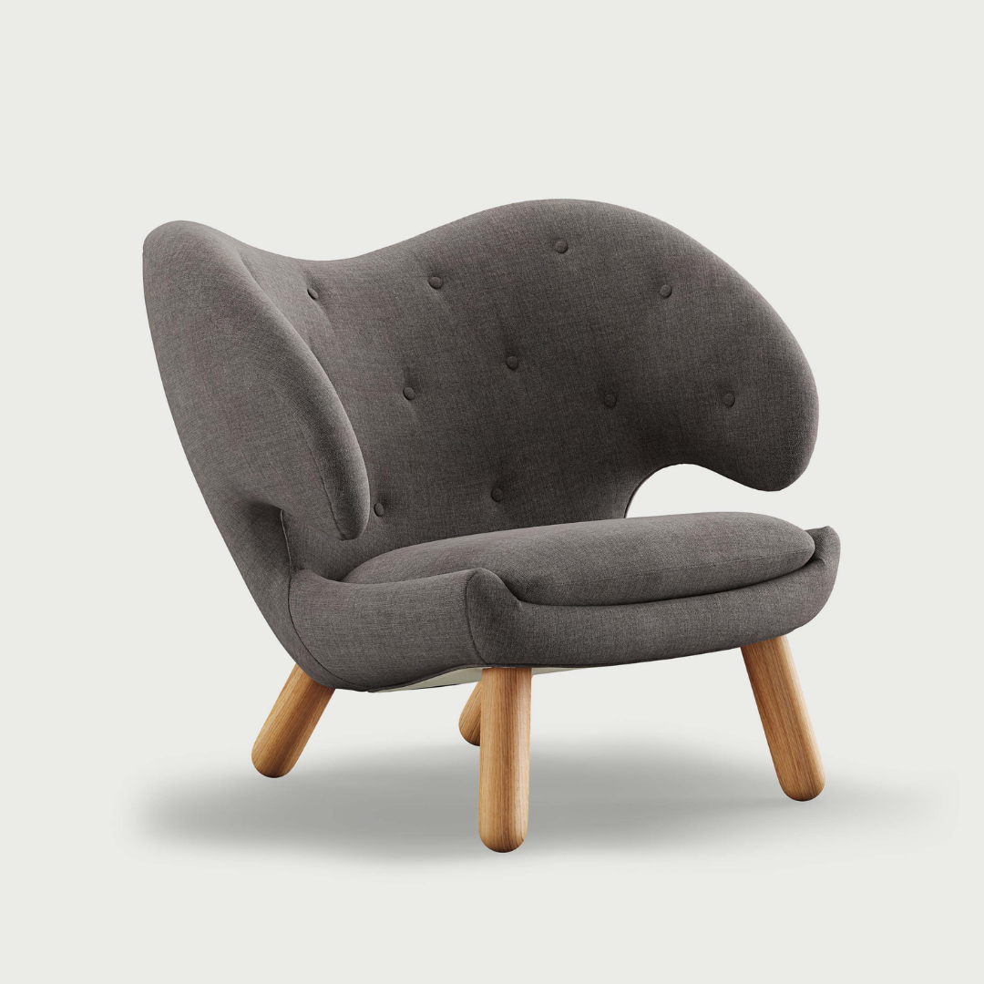 Pelican Chair with Buttons