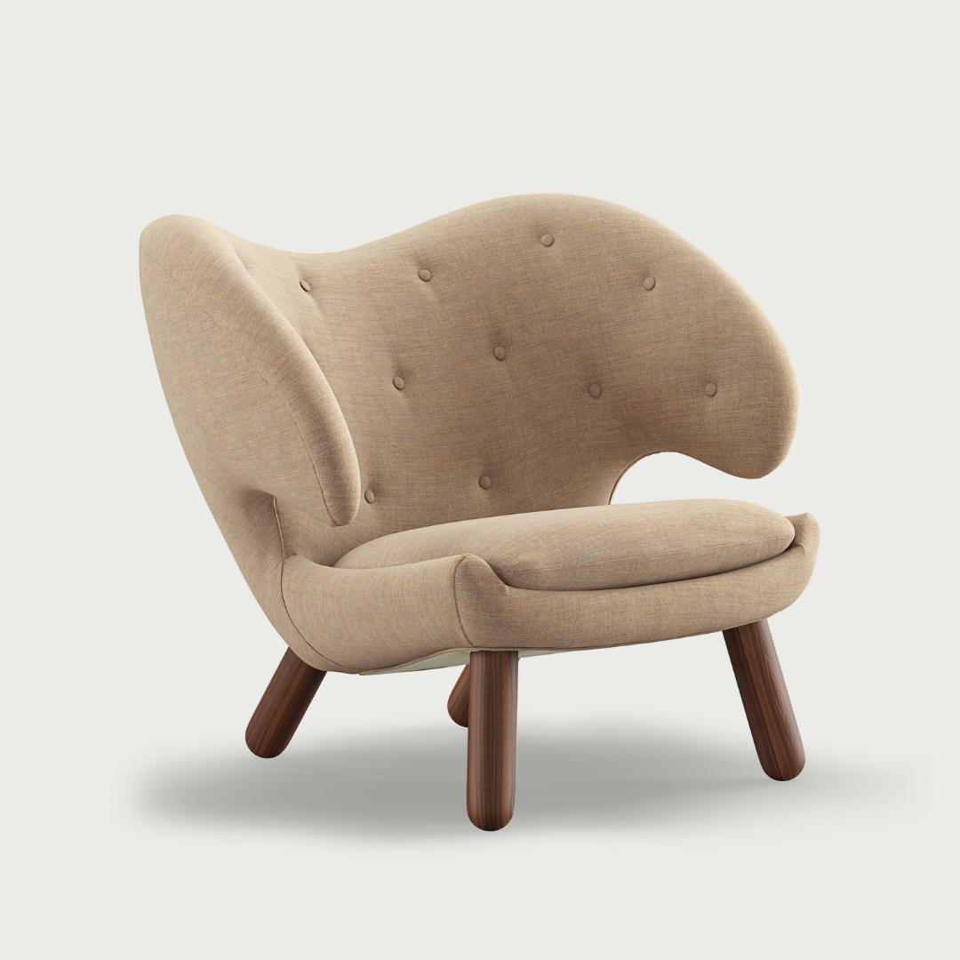 Pelican Chair with Buttons
