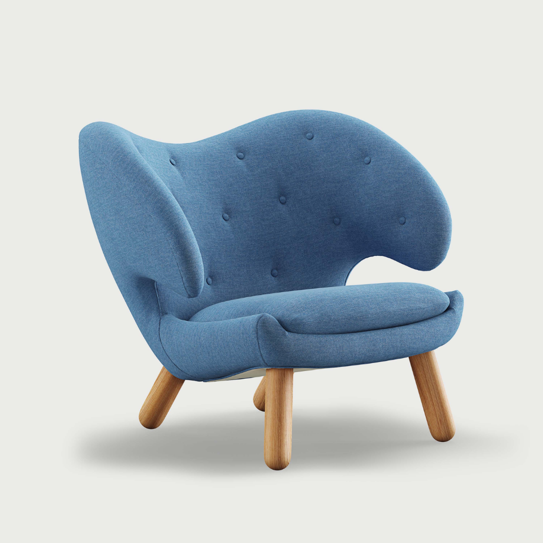 Pelican Chair with Buttons